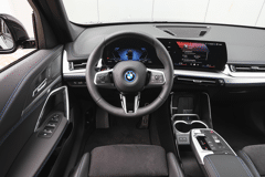 BMW iX1 eDrive20 M Sport - Afbeelding 3