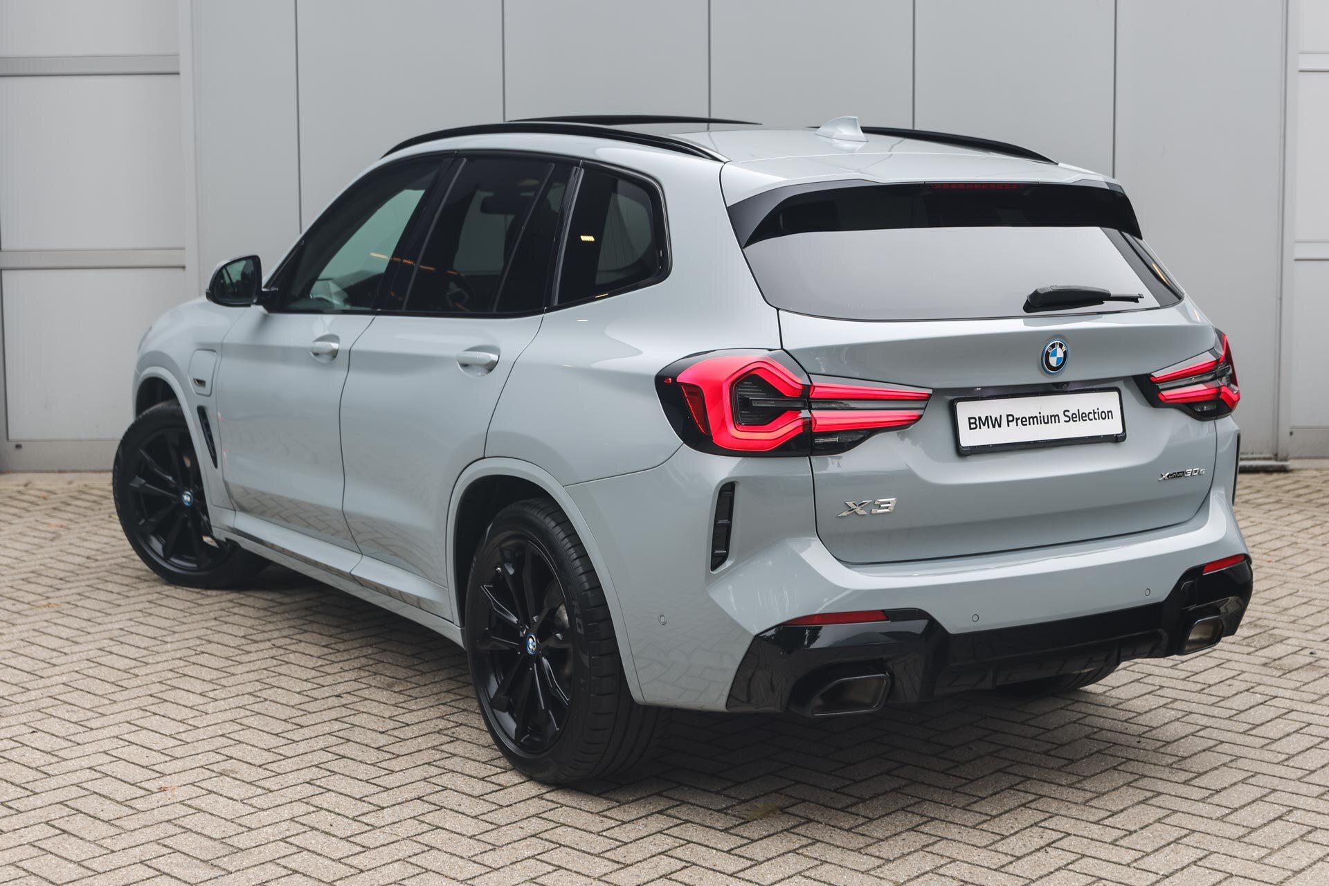 BMW X3 xDrive30e M Sport Automaat - Afbeelding 2