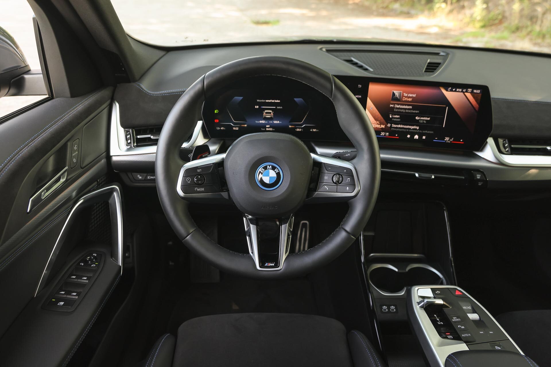 BMW iX2 eDrive20 M Sport - Afbeelding 3