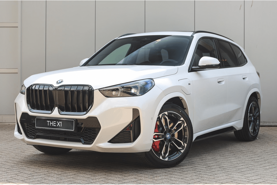 BMW X1 xDrive25e M Sport Automaat - Afbeelding 1
