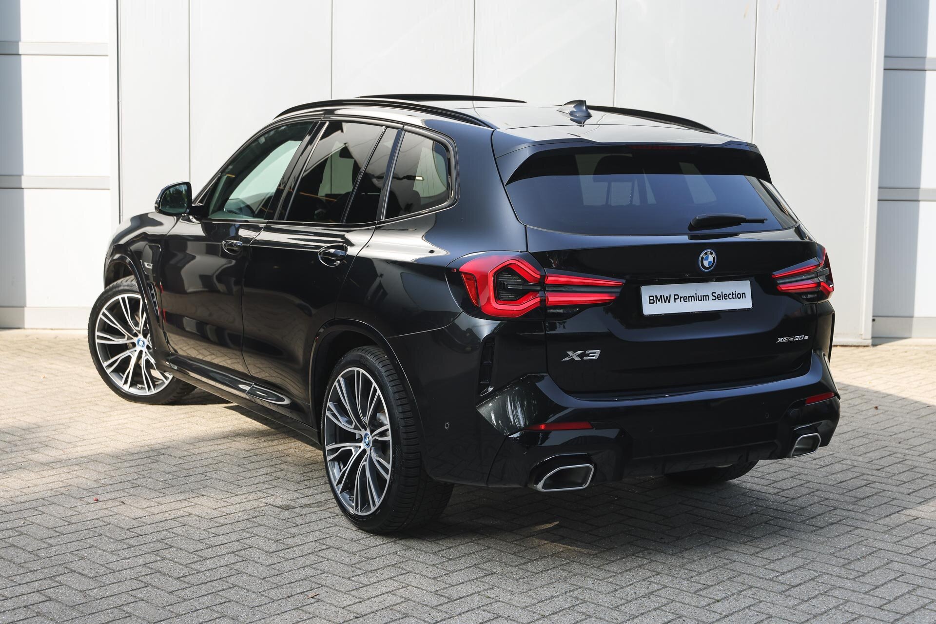 BMW X3 xDrive30e High Executive M Sport Automaat - Afbeelding 2