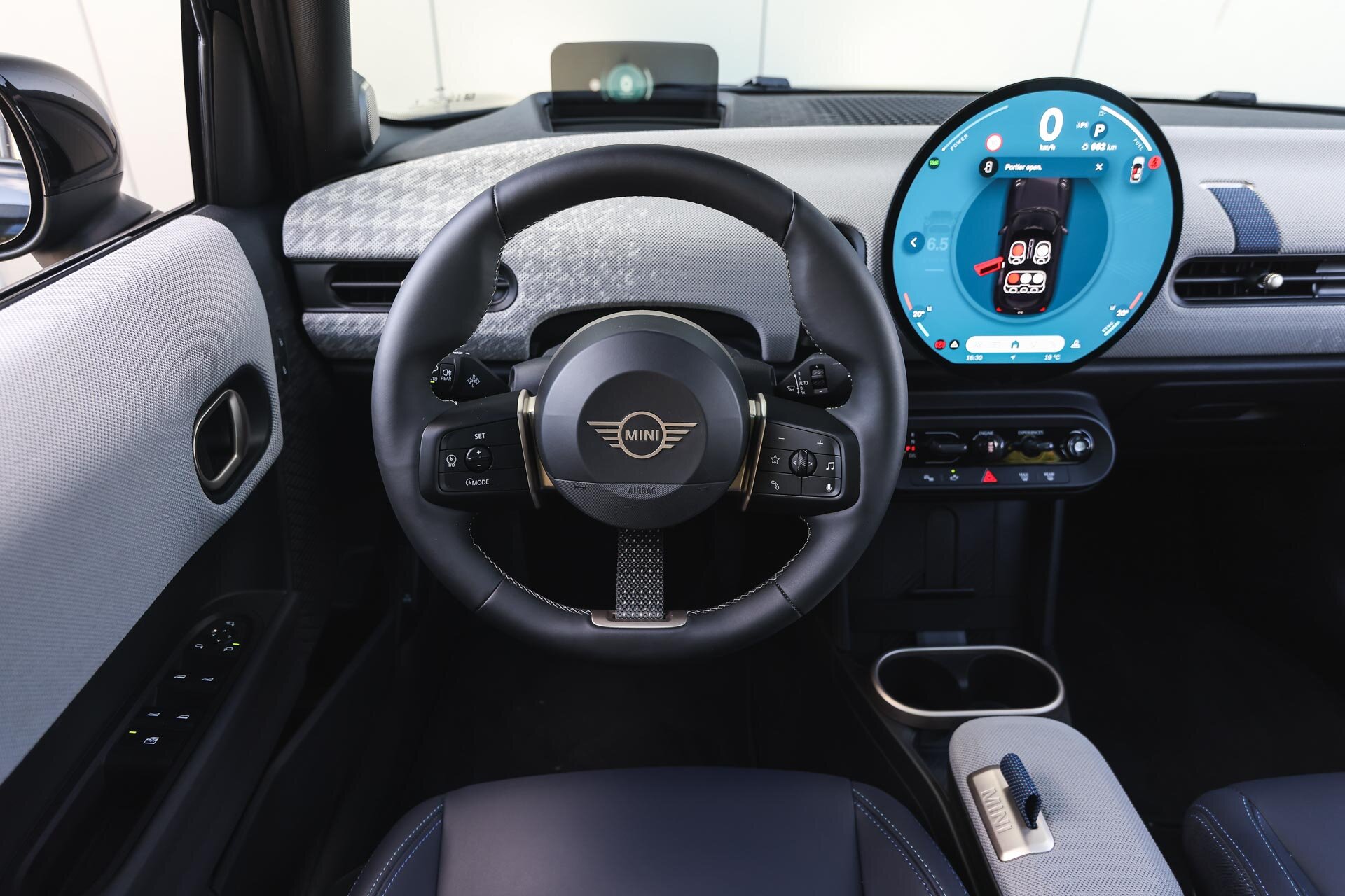 MINI Hatchback Cooper C Automaat - Afbeelding 3