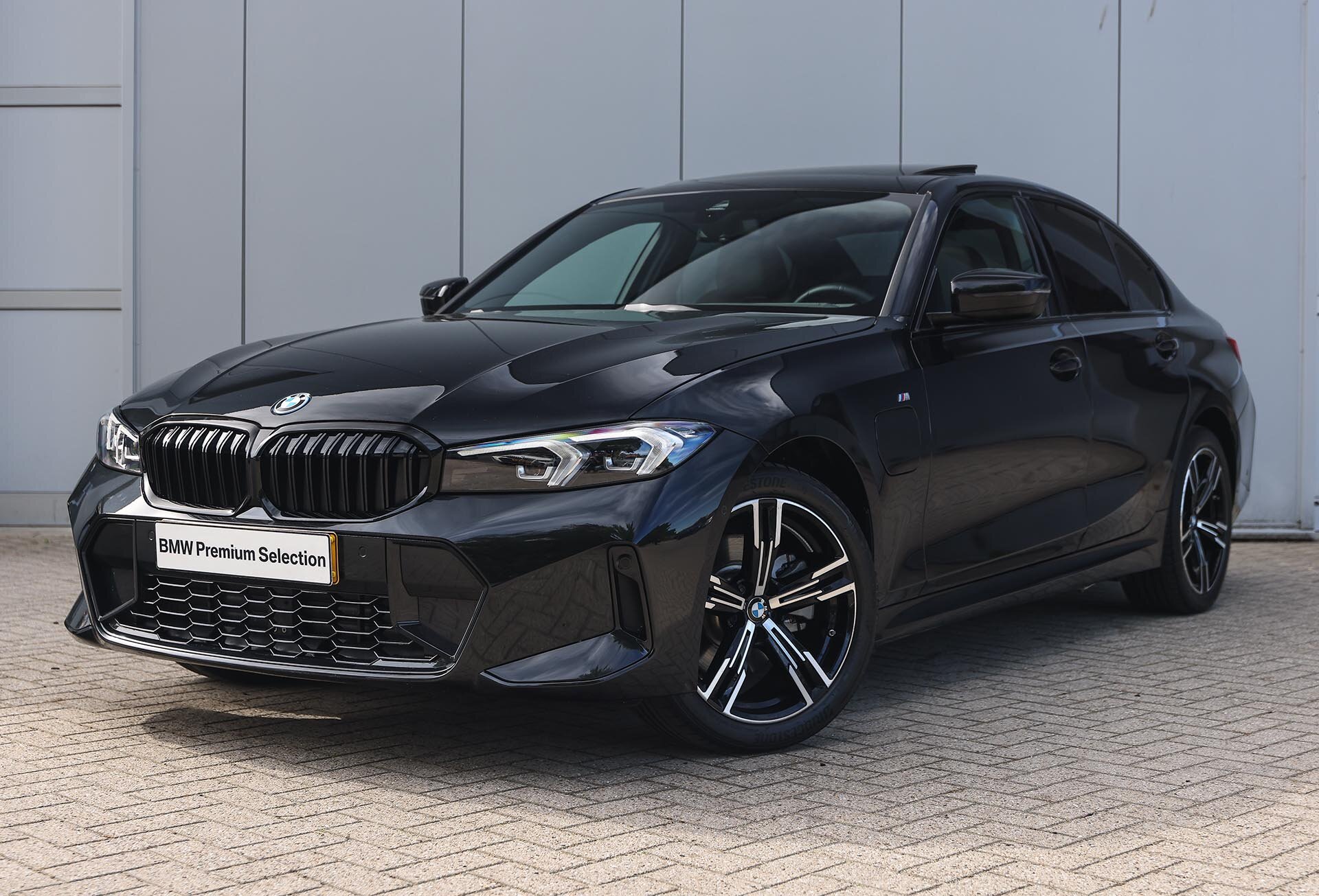 BMW 3 Serie 330e M Sport Automaat