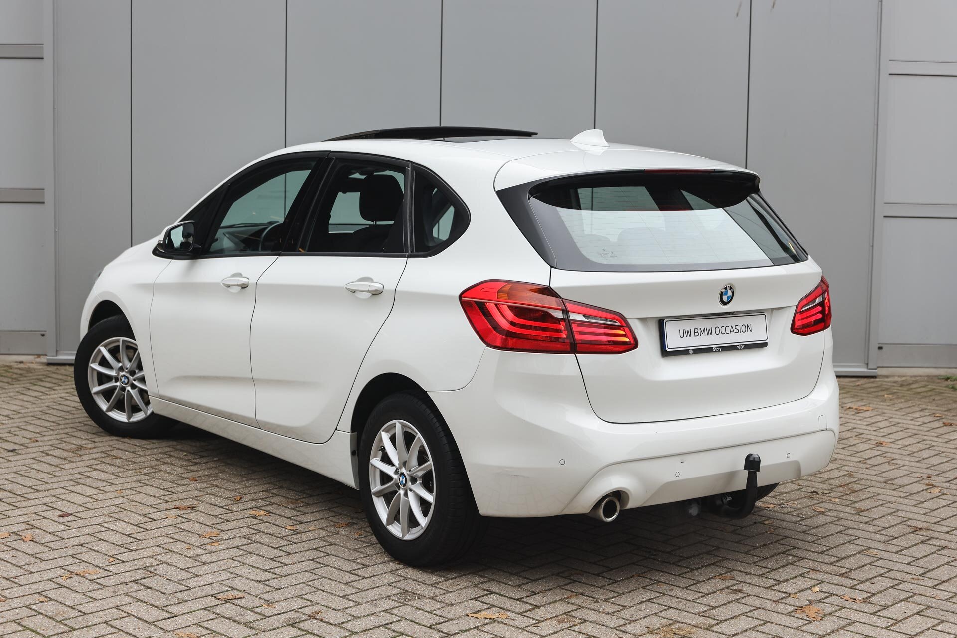 BMW 2 Serie Active Tourer 218i Executive Automaat - Afbeelding 2