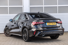 Audi A3 Limousine 30 TFSI 116pk S-tronic S-Line Edition - Afbeelding 2