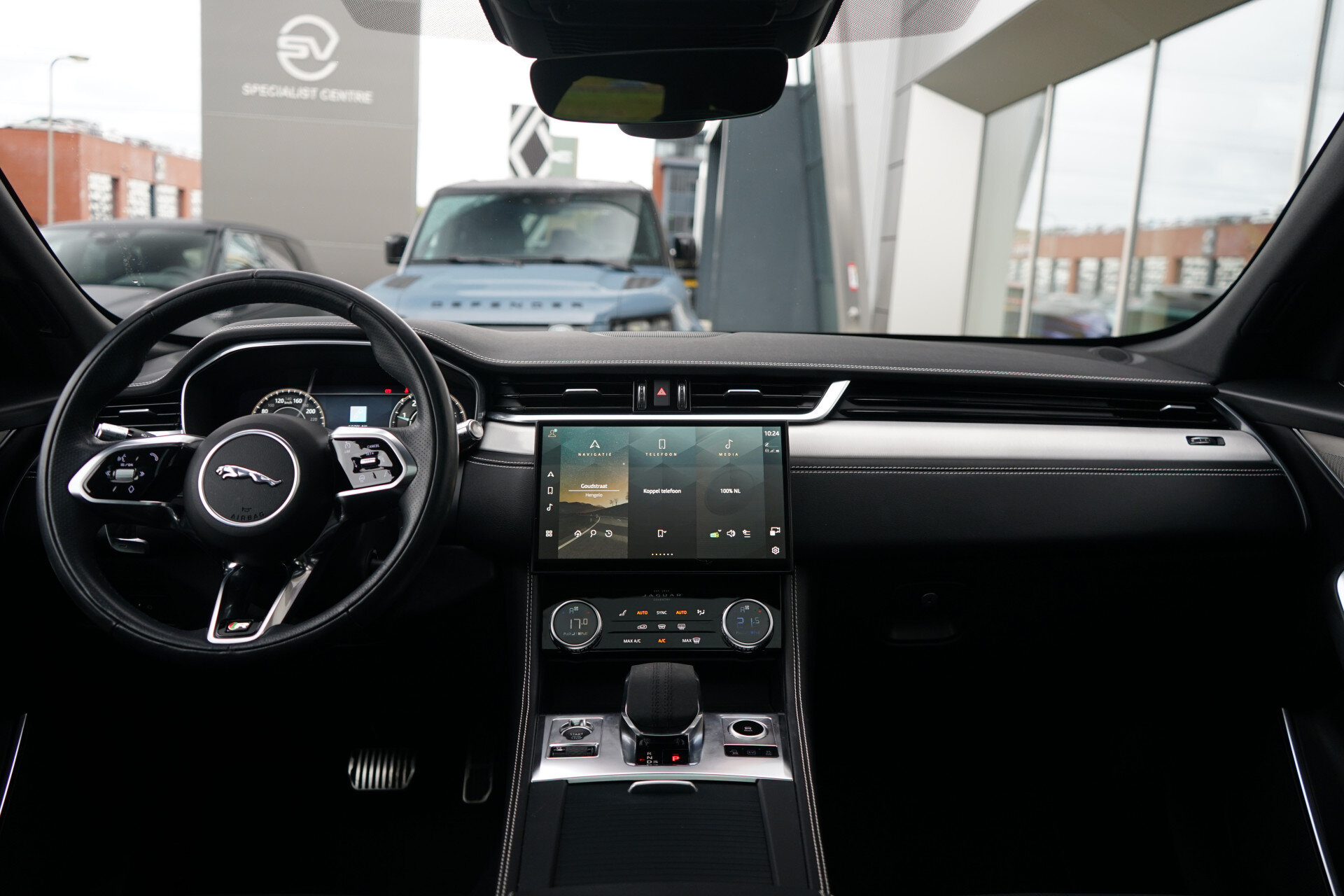 Jaguar F-PACE 2.0 P400e PHEV R-Dynamic SE | Occasion Lease vanaf € 1.184,00 p/m - Afbeelding 4