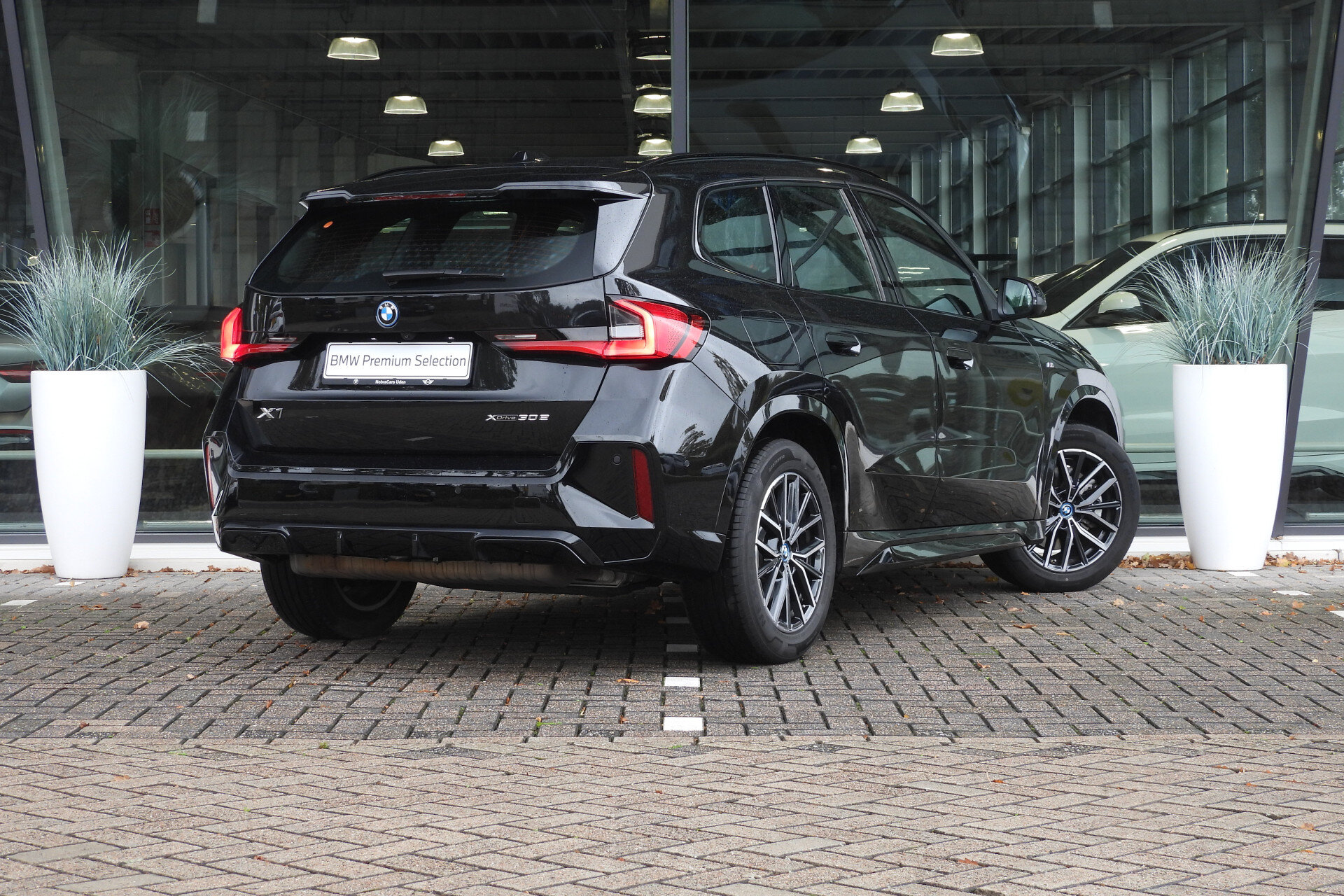 BMW X1 xDrive30e High Executive M Sport Automaat - Afbeelding 4
