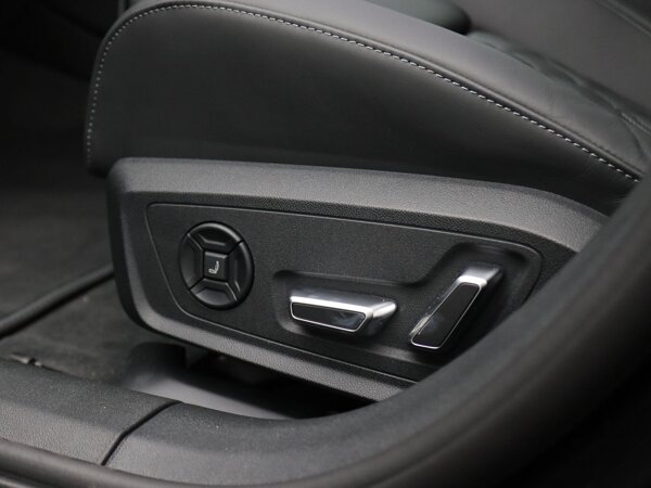 Elektrisch instelbare voorstoelen, bestuurdersstoel met memory functie