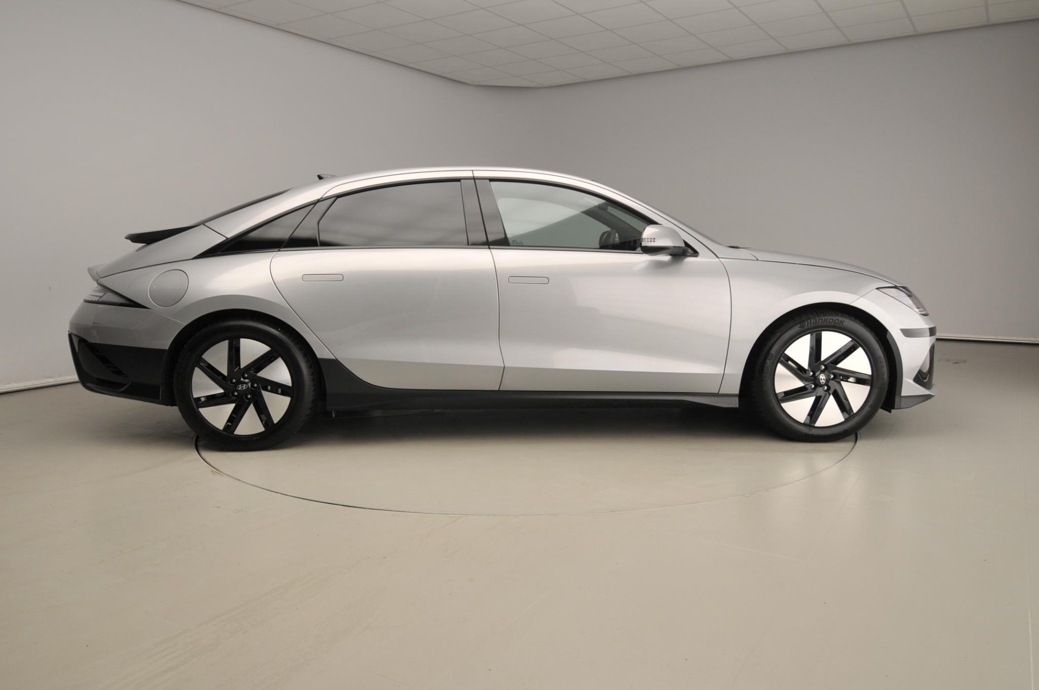 Hyundai IONIQ 6 Connect 77.4 kWh - Afbeelding 4