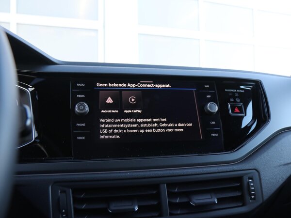 Apple Carplay/Android Auto