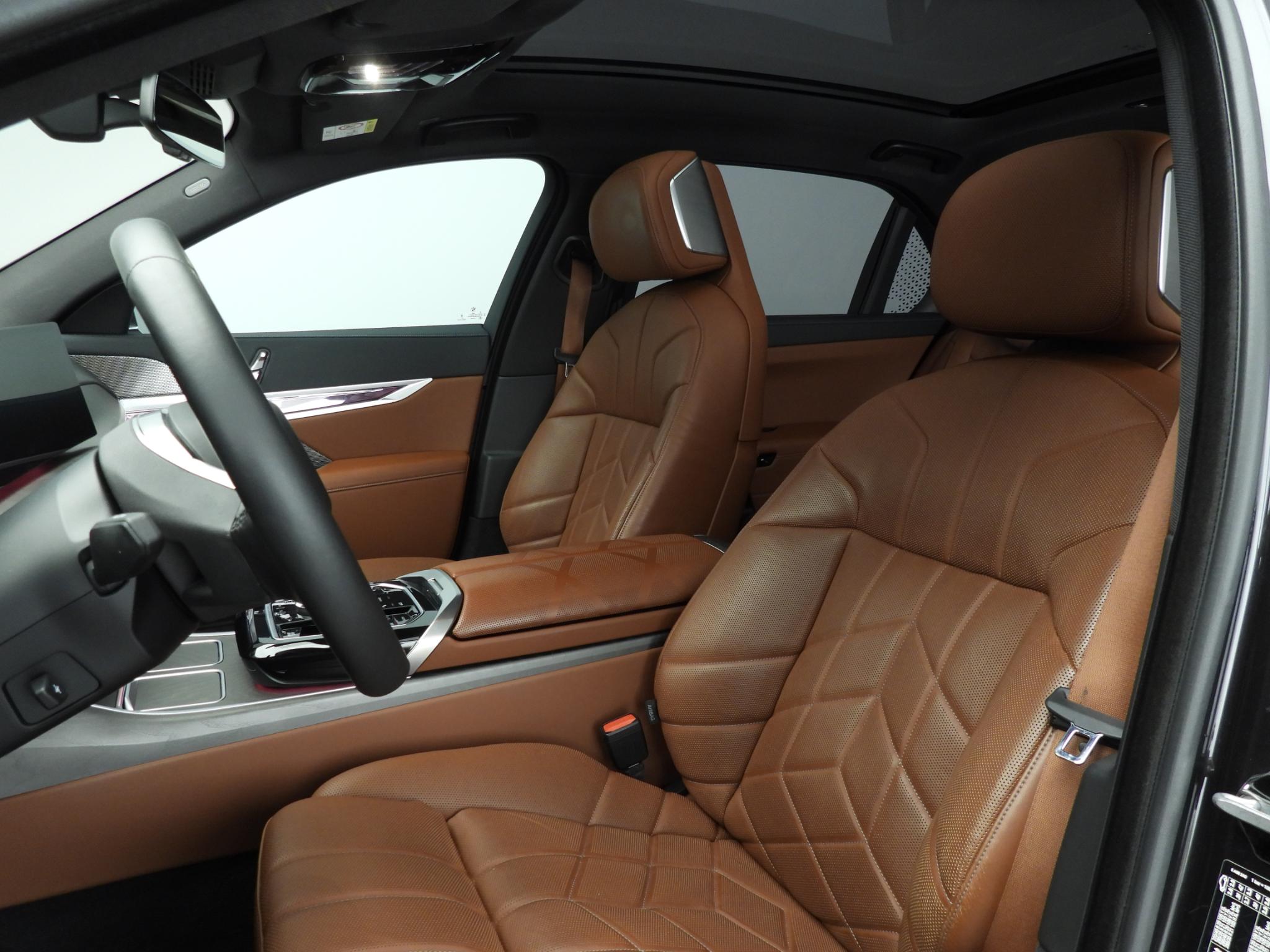 BMW i7 xDrive60 - Afbeelding 4