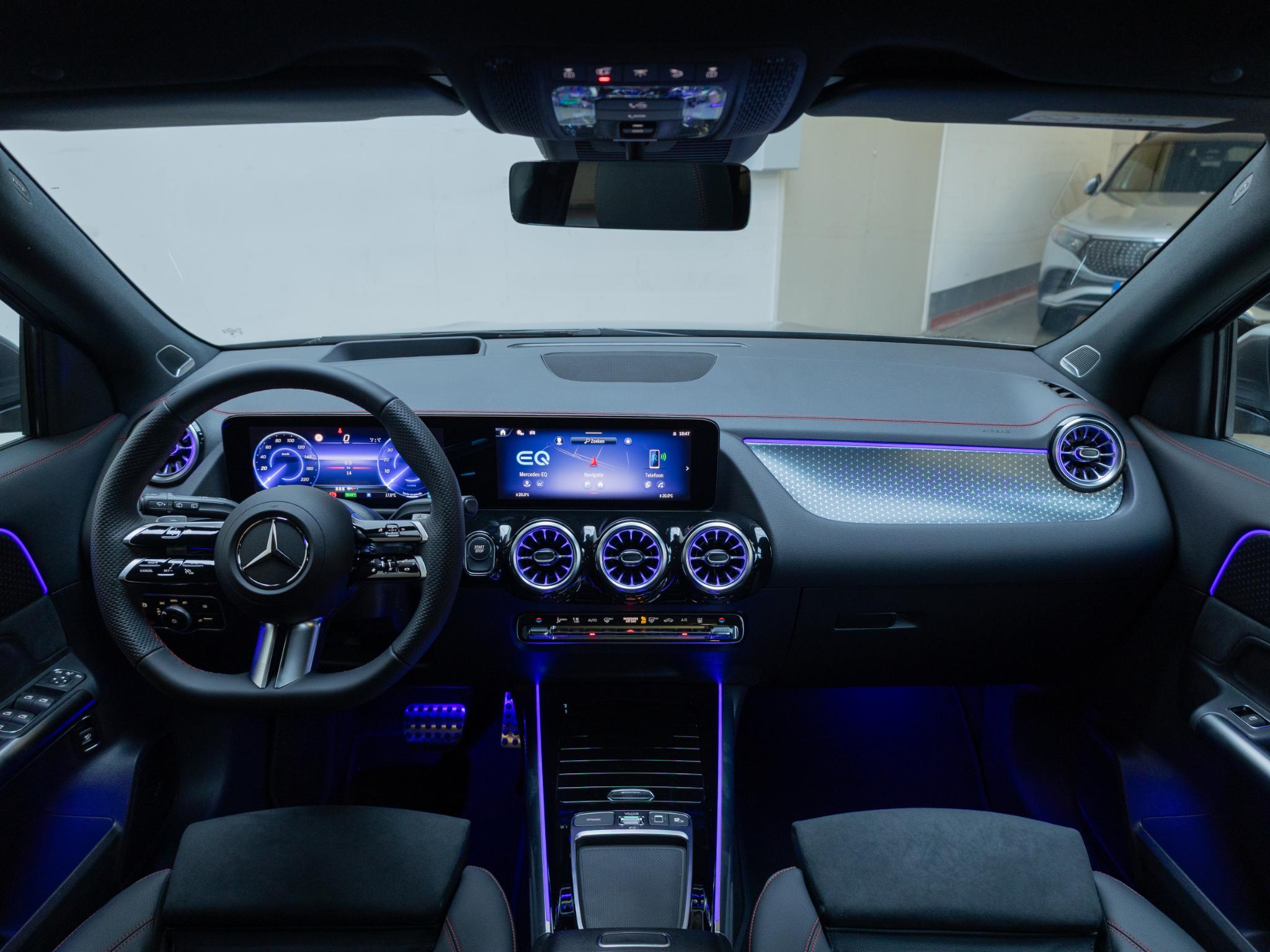 Mercedes-Benz EQA 250+ Business Solution AMG 71 kWh - Afbeelding 3