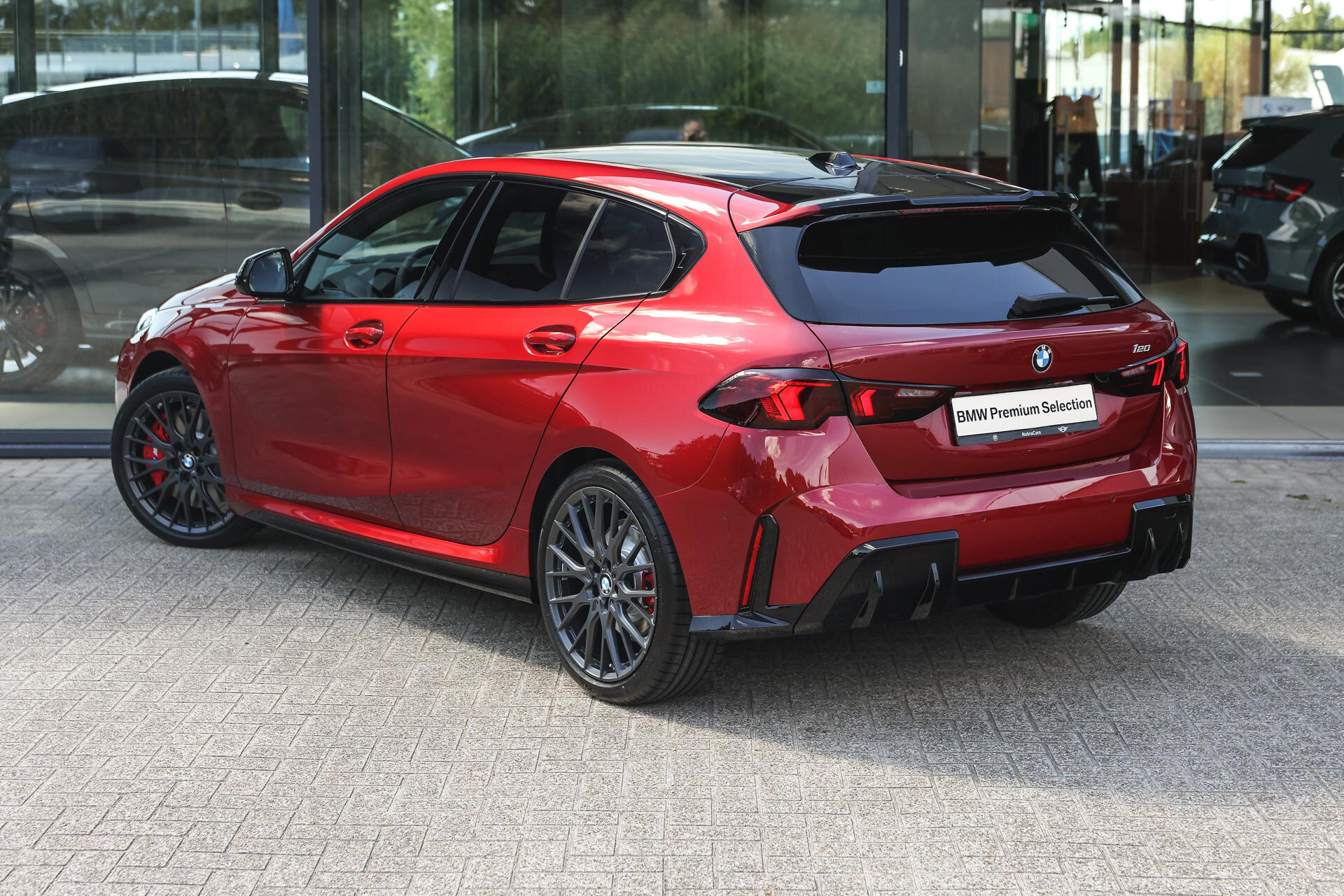 BMW 1 Serie 120 M Sport Automaat - Afbeelding 2