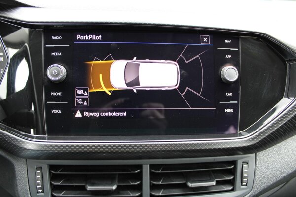 Parkeersensor voor + achter Parkeersensor voor + achter