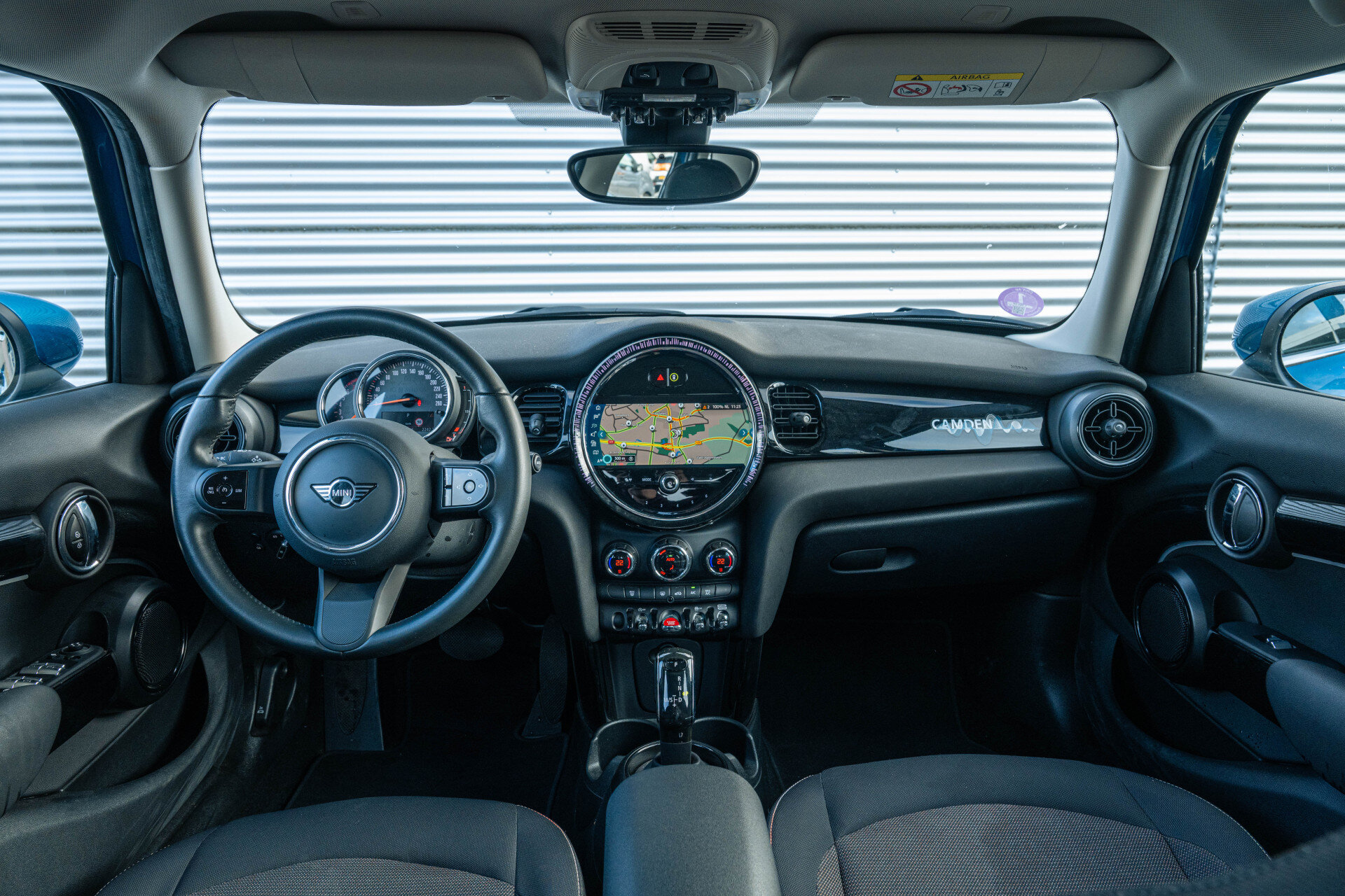 MINI Hatchback Cooper Automaat - Afbeelding 5