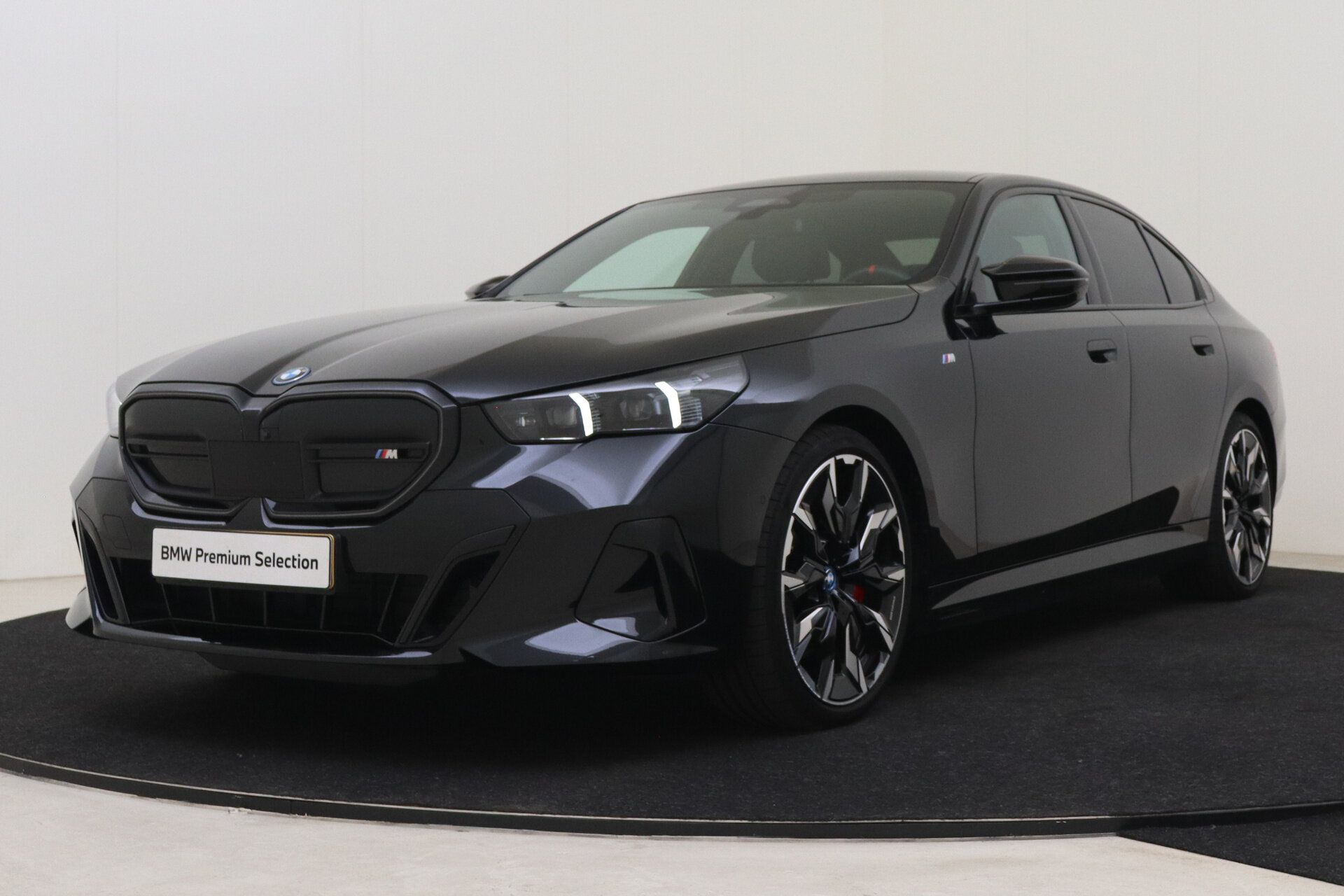 BMW i5 M60 xDrive M Sport