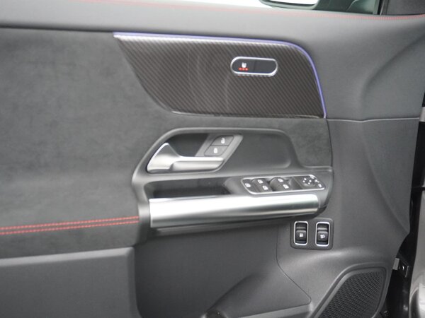 Verwarmde zetels vooraan Verwarmde zetels vooraan