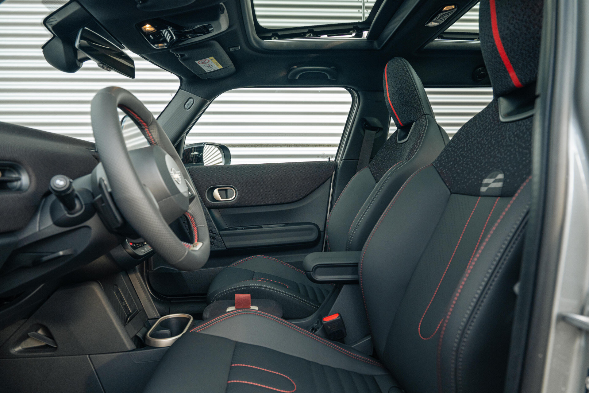 MINI Hatchback Cooper C Automaat - Afbeelding 4