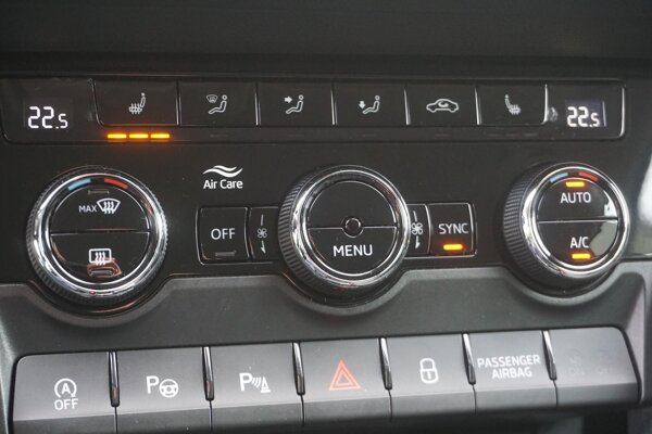 voorstoelen verwarmd voorstoelen verwarmd