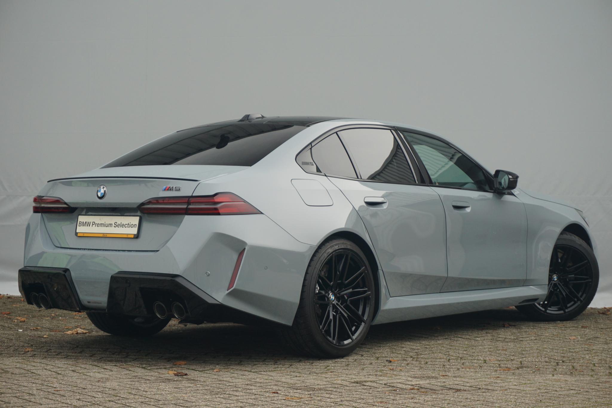 BMW M5 Sedan - Afbeelding 2