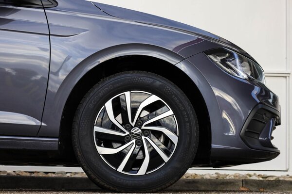 lichtmetalen velgen 15" lichtmetalen velgen 15"