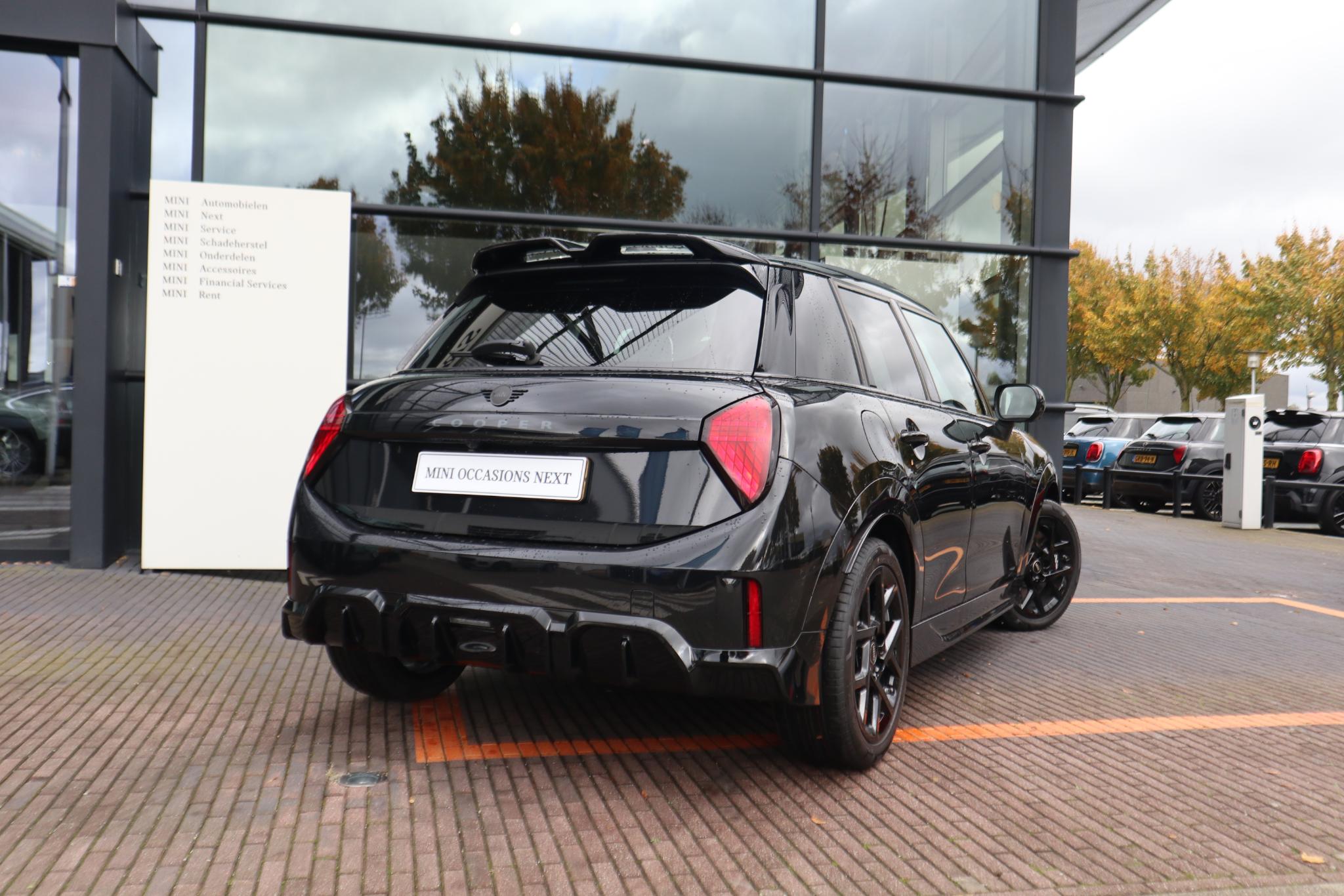 MINI 5-Deurs Cooper C - Afbeelding 2