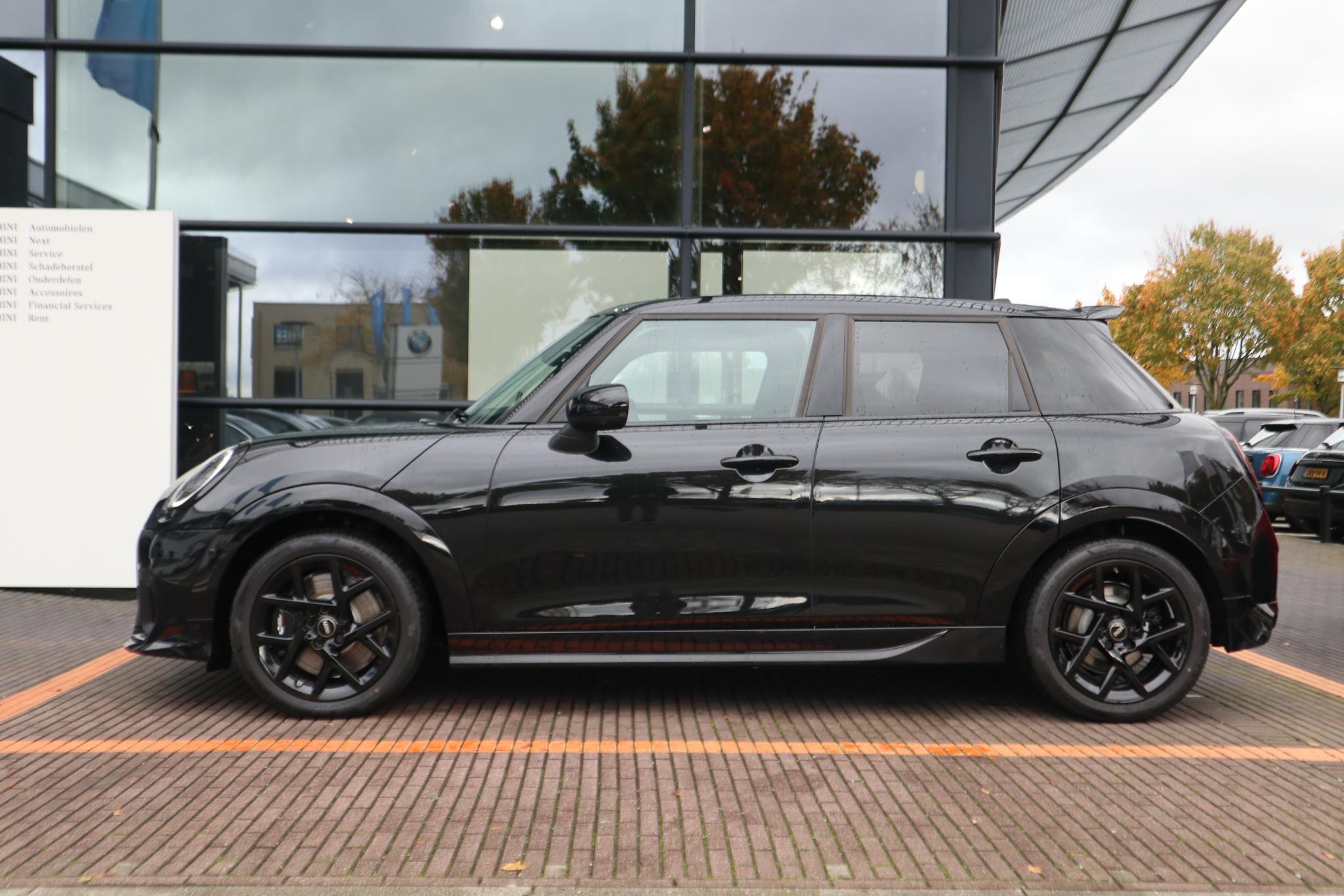 MINI 5-Deurs Cooper C - Afbeelding 3