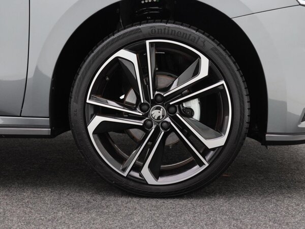 lichtmetalen velgen 18" lichtmetalen velgen 18"