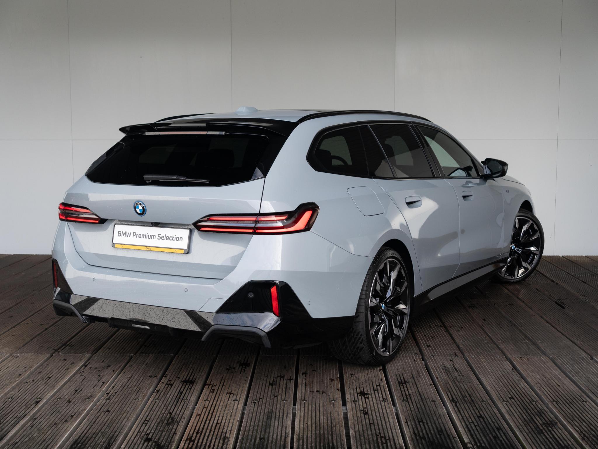 BMW i5 Touring eDrive40 - Afbeelding 2