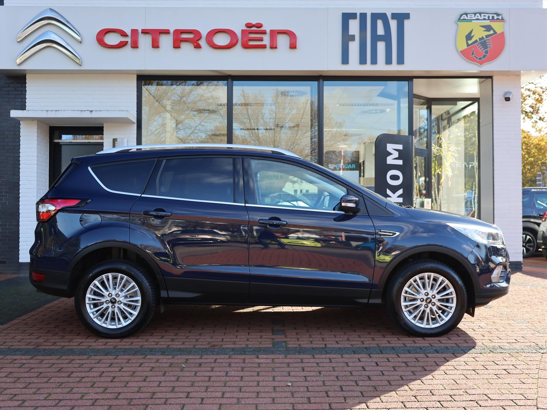 Ford Kuga 1.5 EcoBoost 150PK 2WD Trend Ultimate, Rijklaarprijs | Navigatie | Trekhaak | Stoelverwarming | Stuurwielverwarming - Afbeelding 3