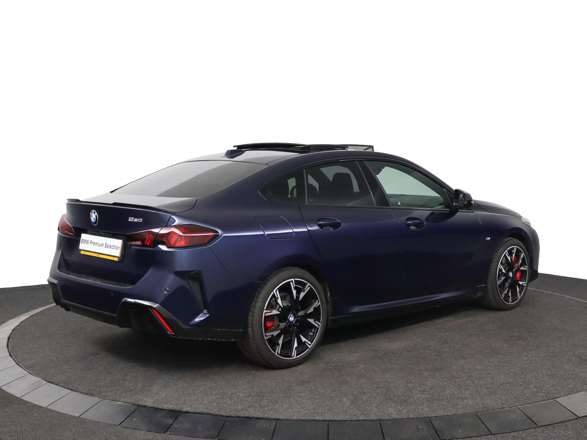 BMW 2 Serie Gran Coupé 220 M Sport Pro - Afbeelding 2