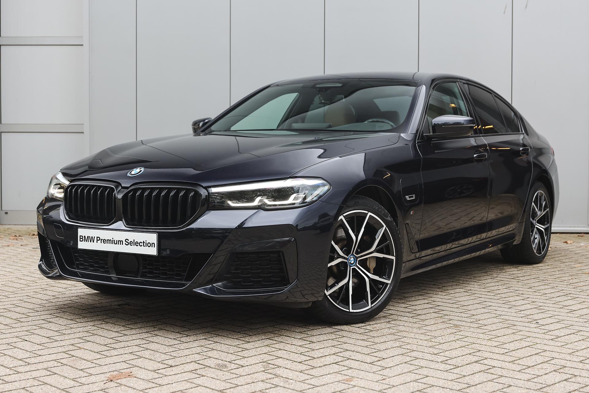 BMW 5 Serie 530e High Executive M Sport Automaat