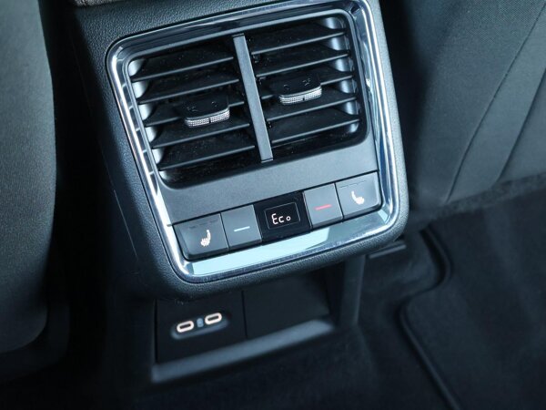 achterbank verwarmd achterbank verwarmd