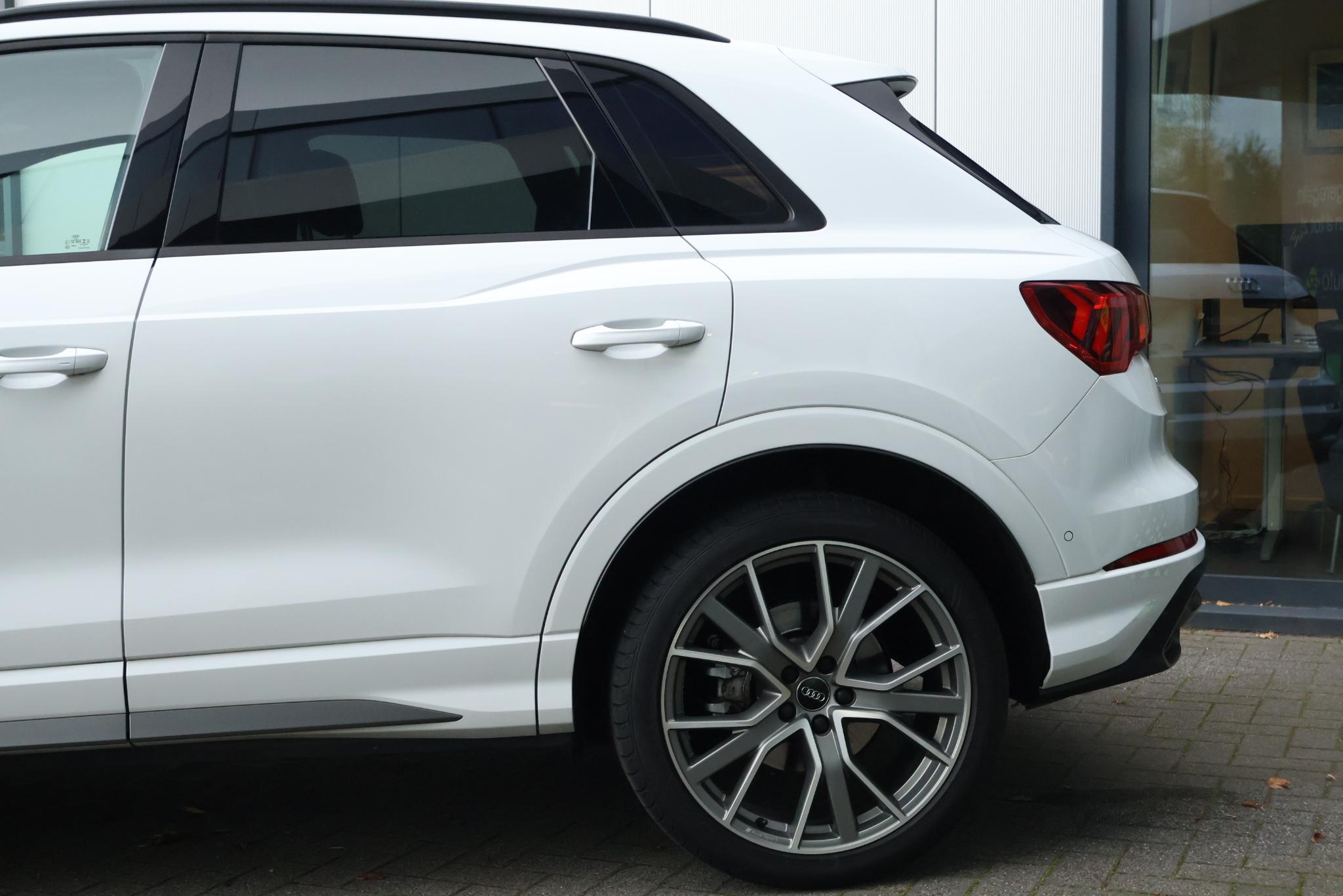 Audi Q3 40 TFSI quattro S Line Pro Line S - Bild 5