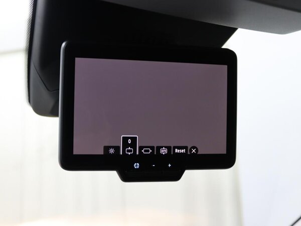 camerabeeld in binnenspiegel camerabeeld in binnenspiegel