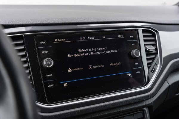 Apple Carplay/Android Auto