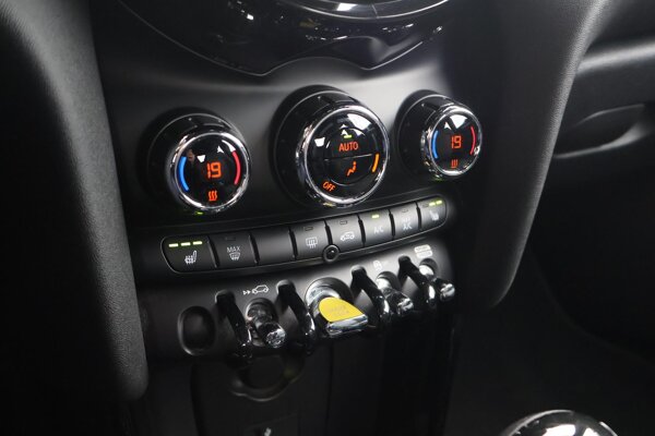 voorstoelen verwarmd voorstoelen verwarmd