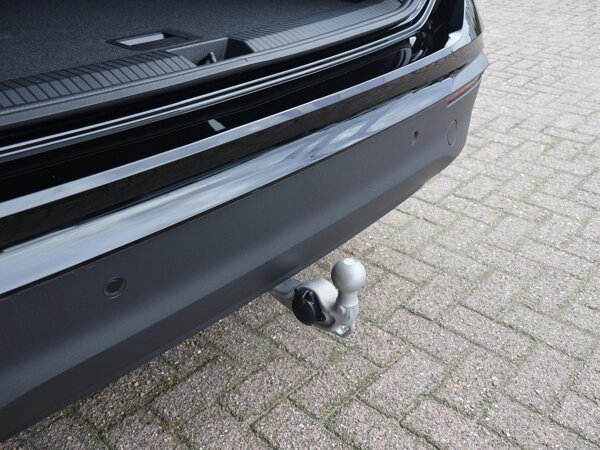 trekhaak elektrisch uitklapbaar