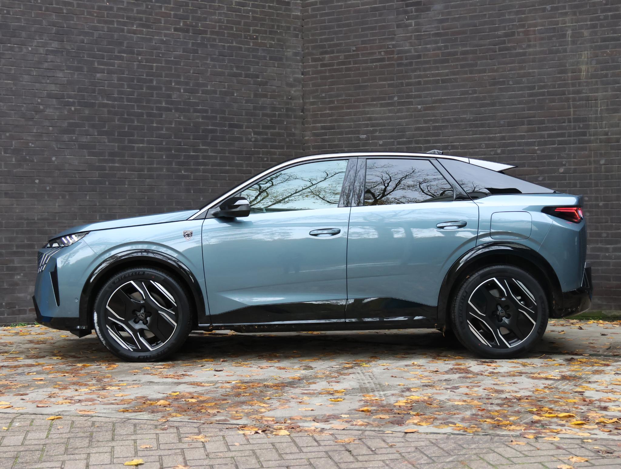 Peugeot e-3008 SUV GT Avantage 73kWh 213pk - Afbeelding 2