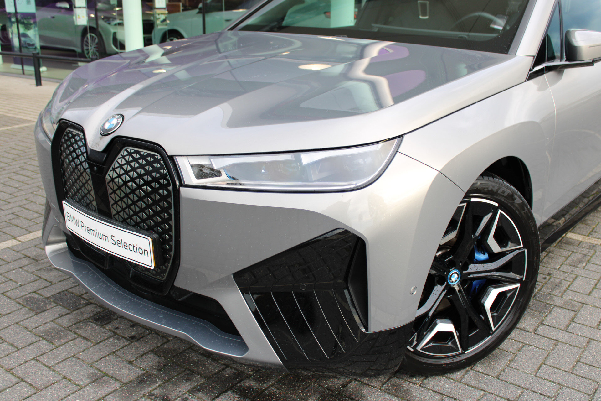 BMW iX xDrive50 Executive - Afbeelding 2