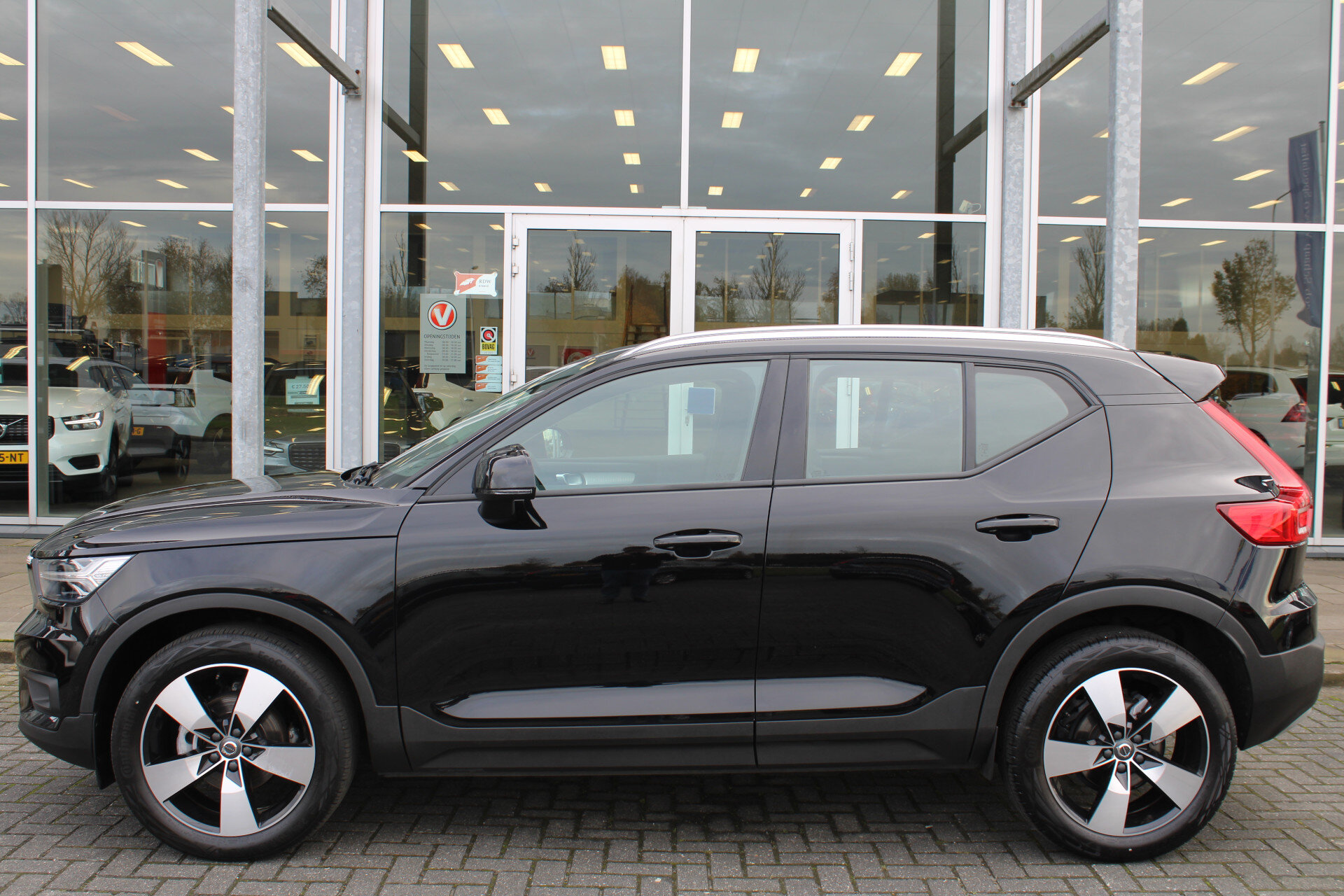 Volvo XC40 T2 Automaat Business Pro - Afbeelding 2