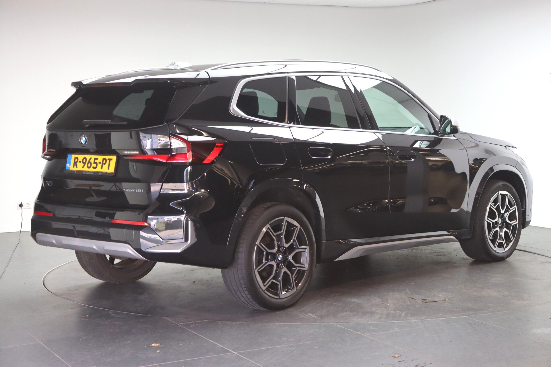 BMW X1 sDrive18i High Executive xLine Automaat - Afbeelding 3