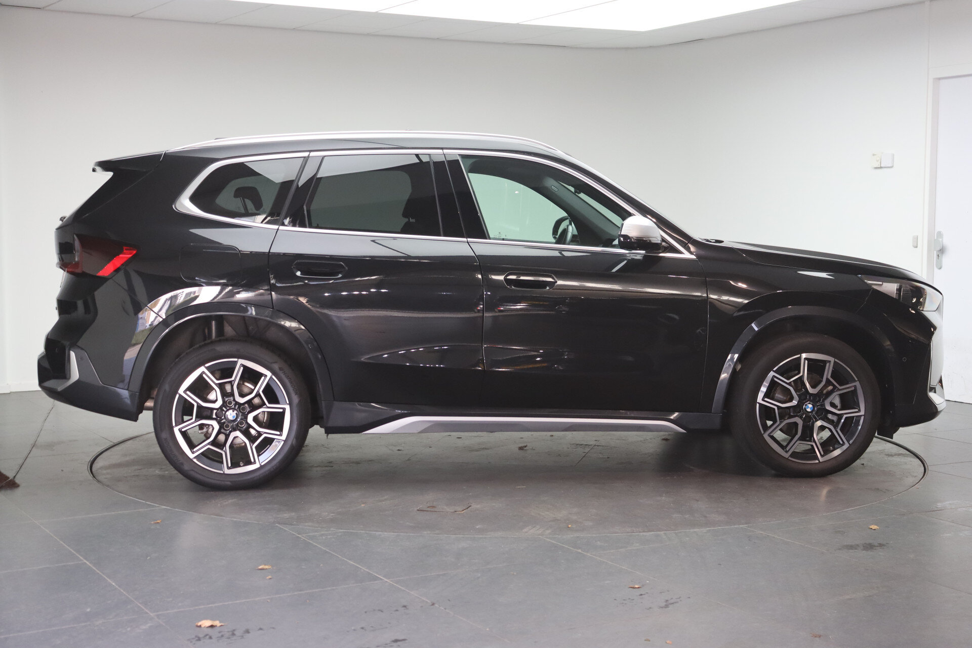 BMW X1 sDrive18i High Executive xLine Automaat - Afbeelding 4
