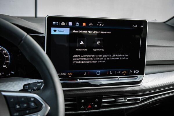 Apple Carplay/Android Auto