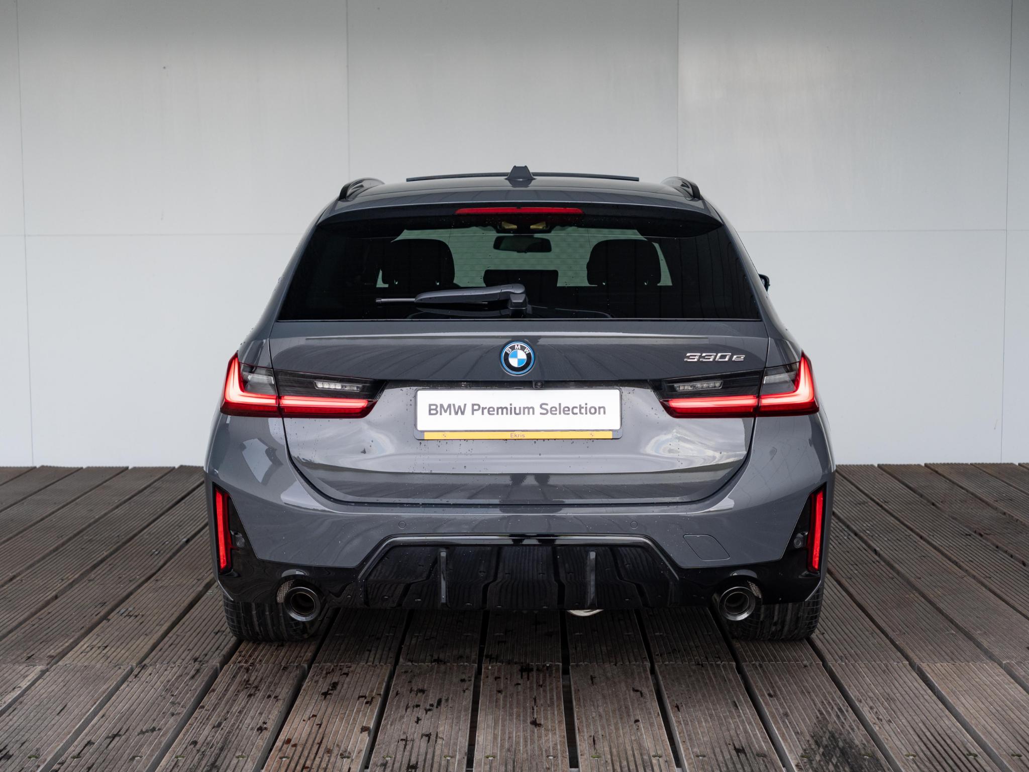 BMW 3 Serie Touring 330e - Afbeelding 5