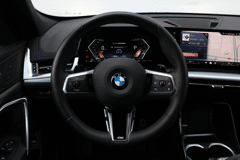 BMW X1 xDrive23i High Executive M Sport Automaat - Afbeelding 2
