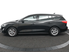 Ford Focus Wagon 1.0 EcoBoost Trend Edition Business - Afbeelding 2