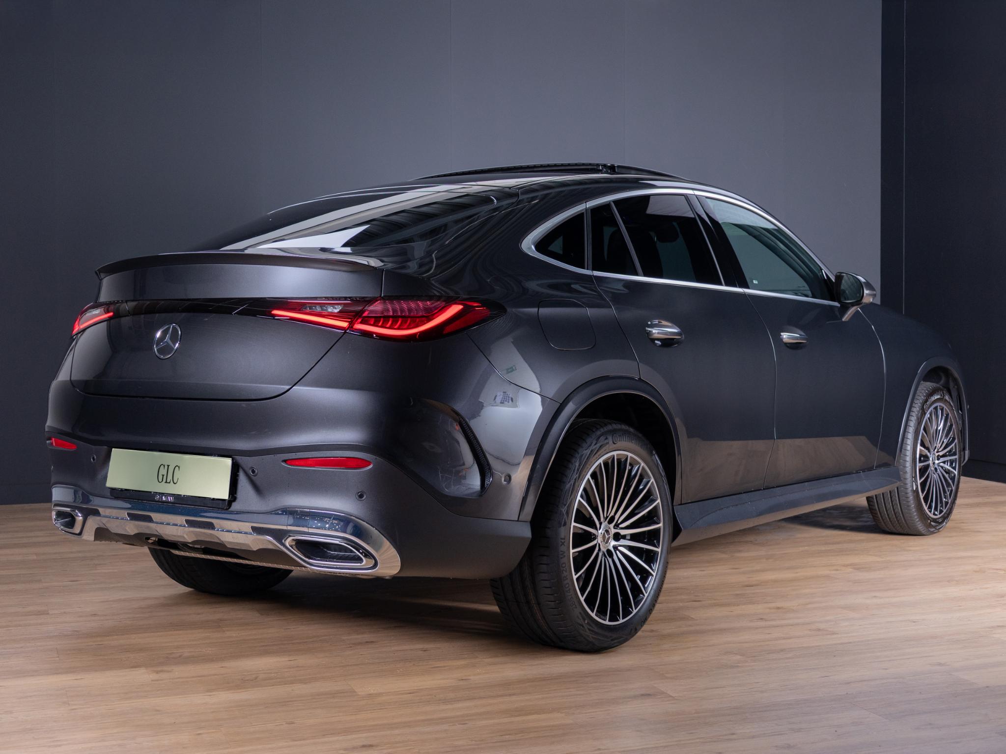 Mercedes-Benz GLC Coupé 300e 4MATIC Sport Edition - Afbeelding 2