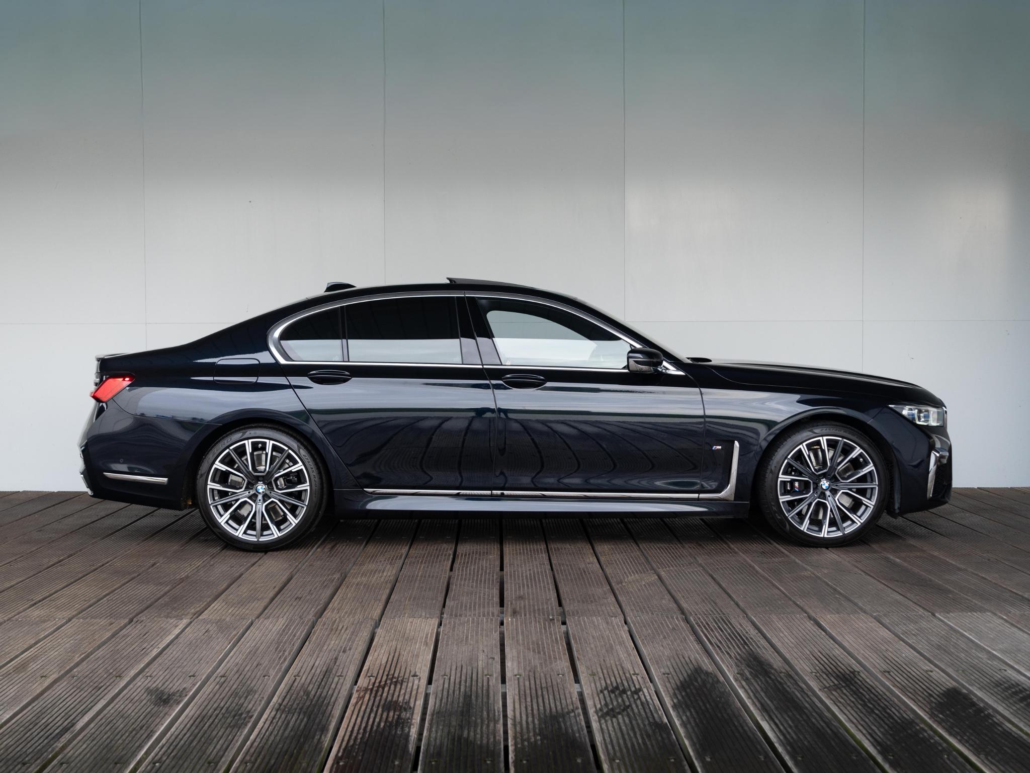 BMW 7 Serie Sedan 745e - Afbeelding 4