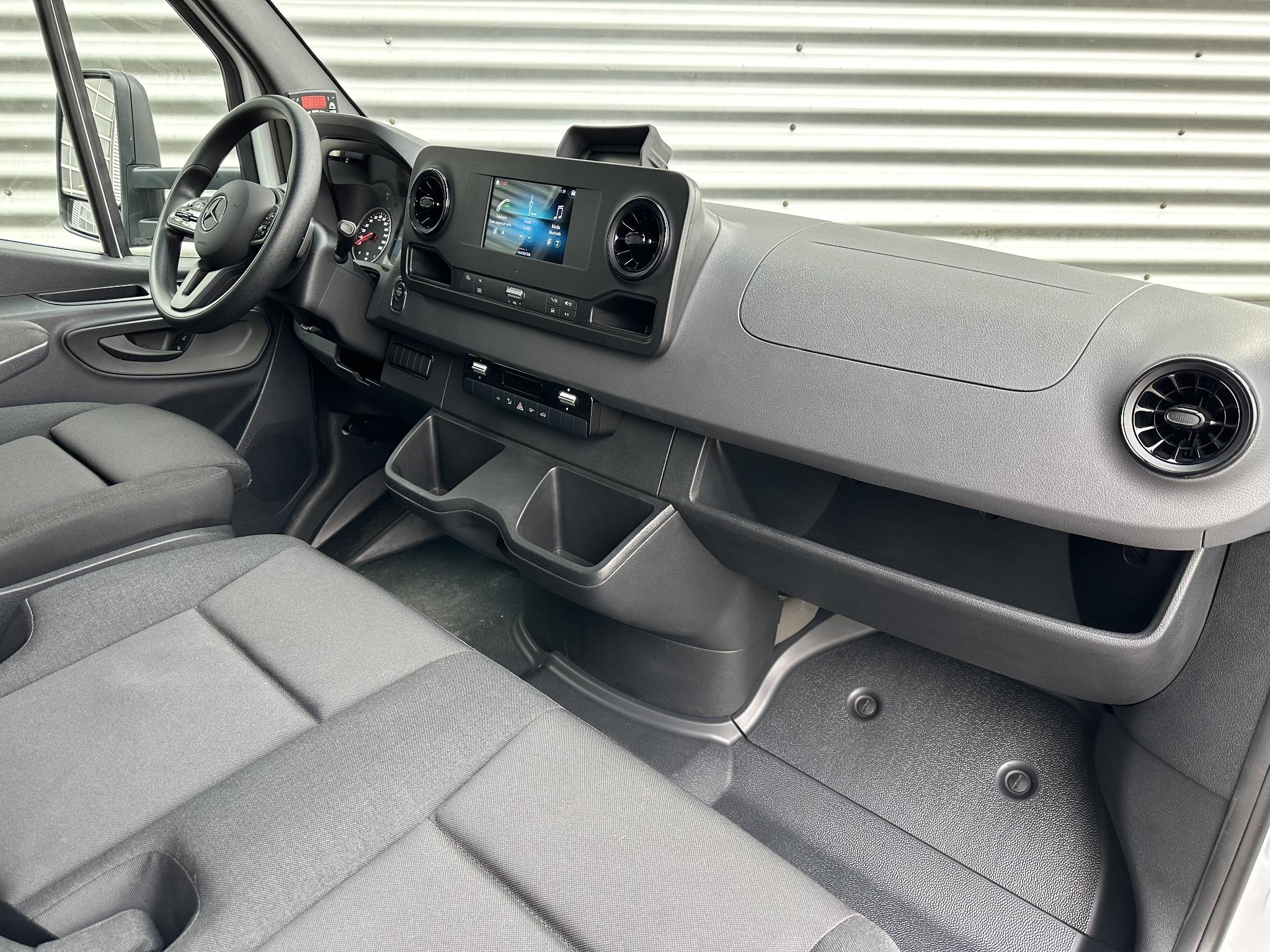 Mercedes-Benz Sprinter 519 CDI Koel-Vries installatie Dag en Nacht - Afbeelding 4